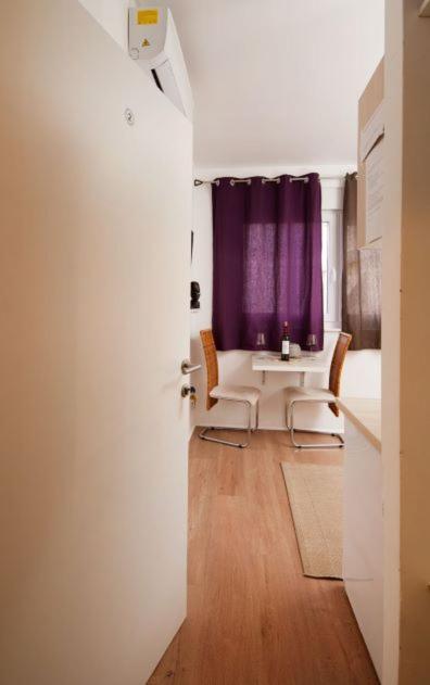 Centar 2 Private Room With Ensuite And Kitchenette Split Ngoại thất bức ảnh